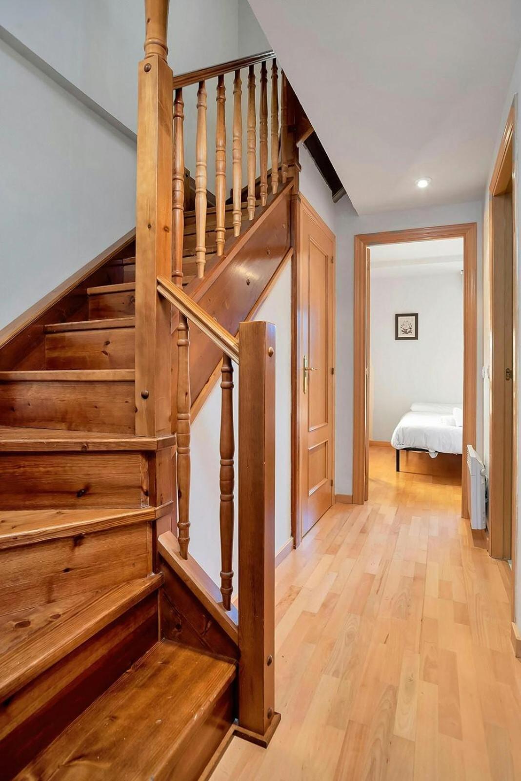 Argualas Triplex Con Piscina 潘蒂科萨 外观 照片