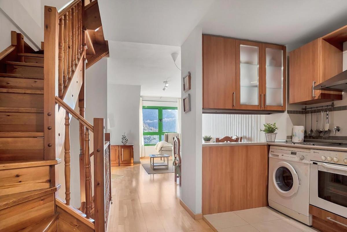 Argualas Triplex Con Piscina 潘蒂科萨 外观 照片
