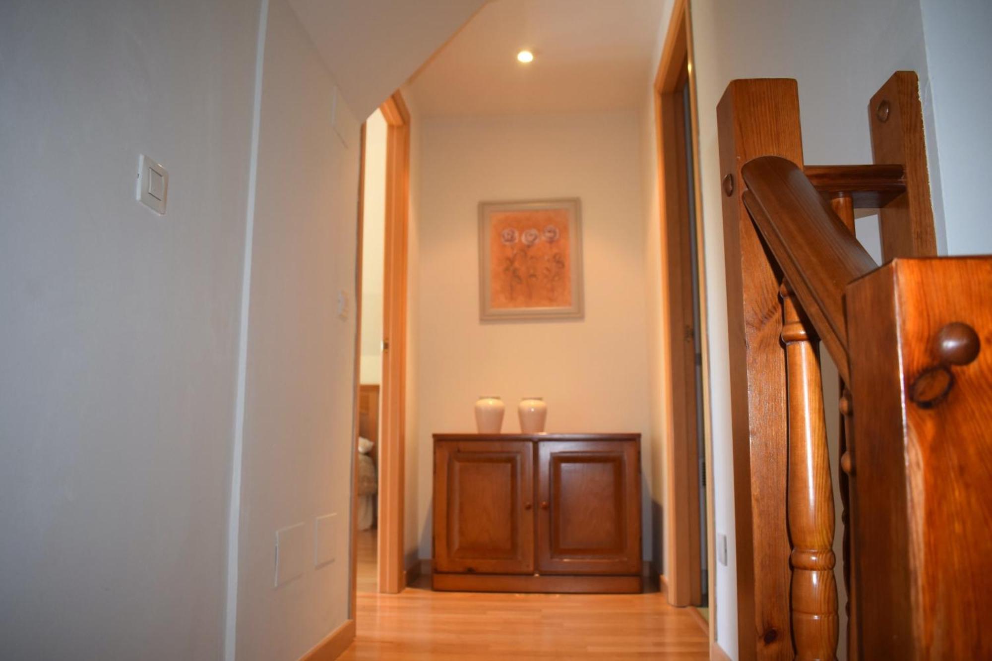 Argualas Triplex Con Piscina 潘蒂科萨 外观 照片